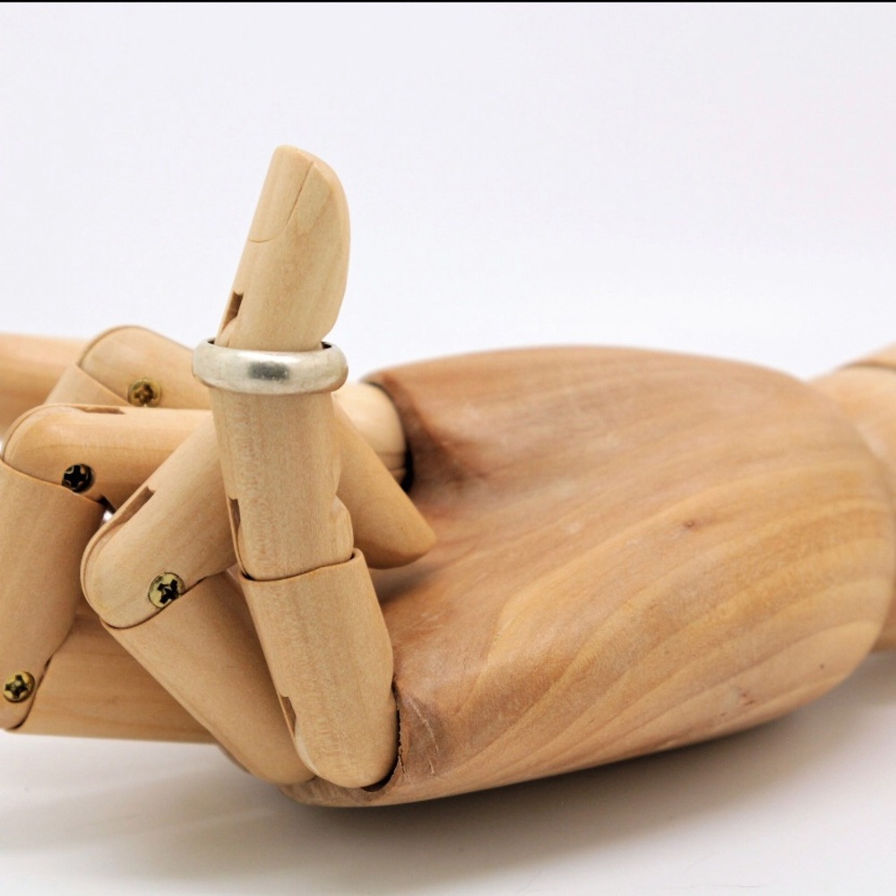 SOLD - Vintage 1950s Sterling Silver Ring - Women’s